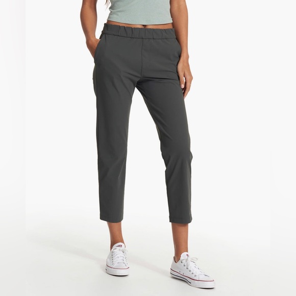 NWT Vuori Miles Ankle Pant in Ash - Picture 3 of 13